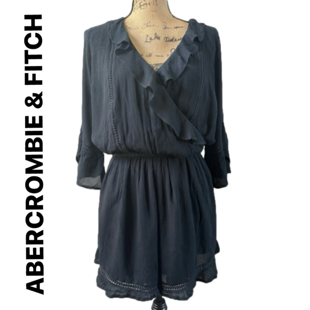 ABERCROMBIE & FITCH 100% Viscose Romper Black Size Medium Gently Used